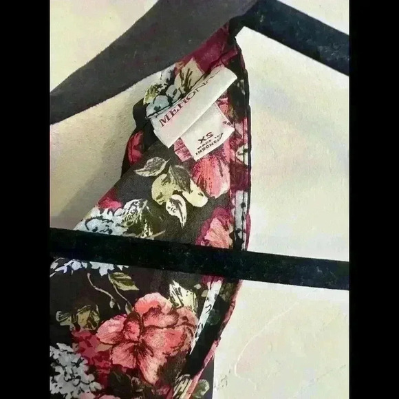 Women’s Vintage Mossimo Black Floral Halter Dress Size Xs rose floral print - Picture 3 of 3